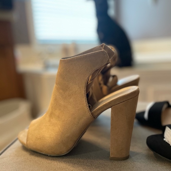 Shoes - Open toe heel booties
